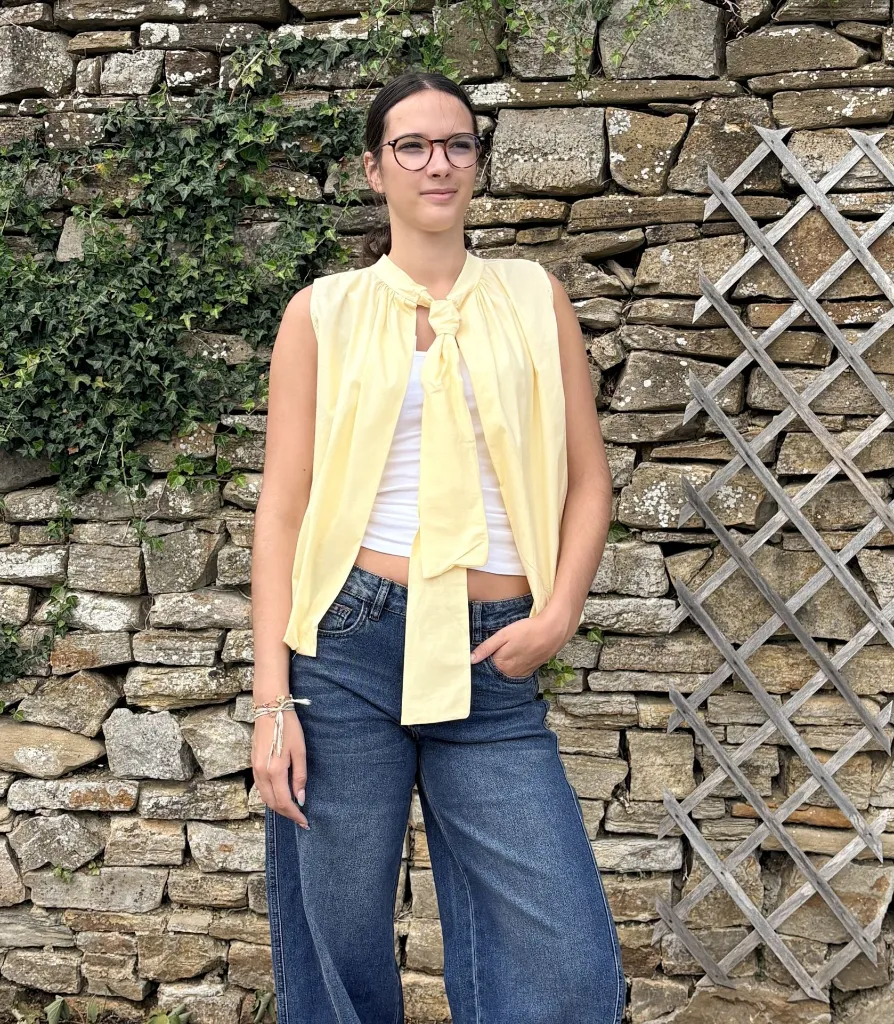 Capri jaune 2.webp