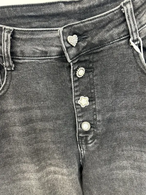 Jeans fantaisie.webp