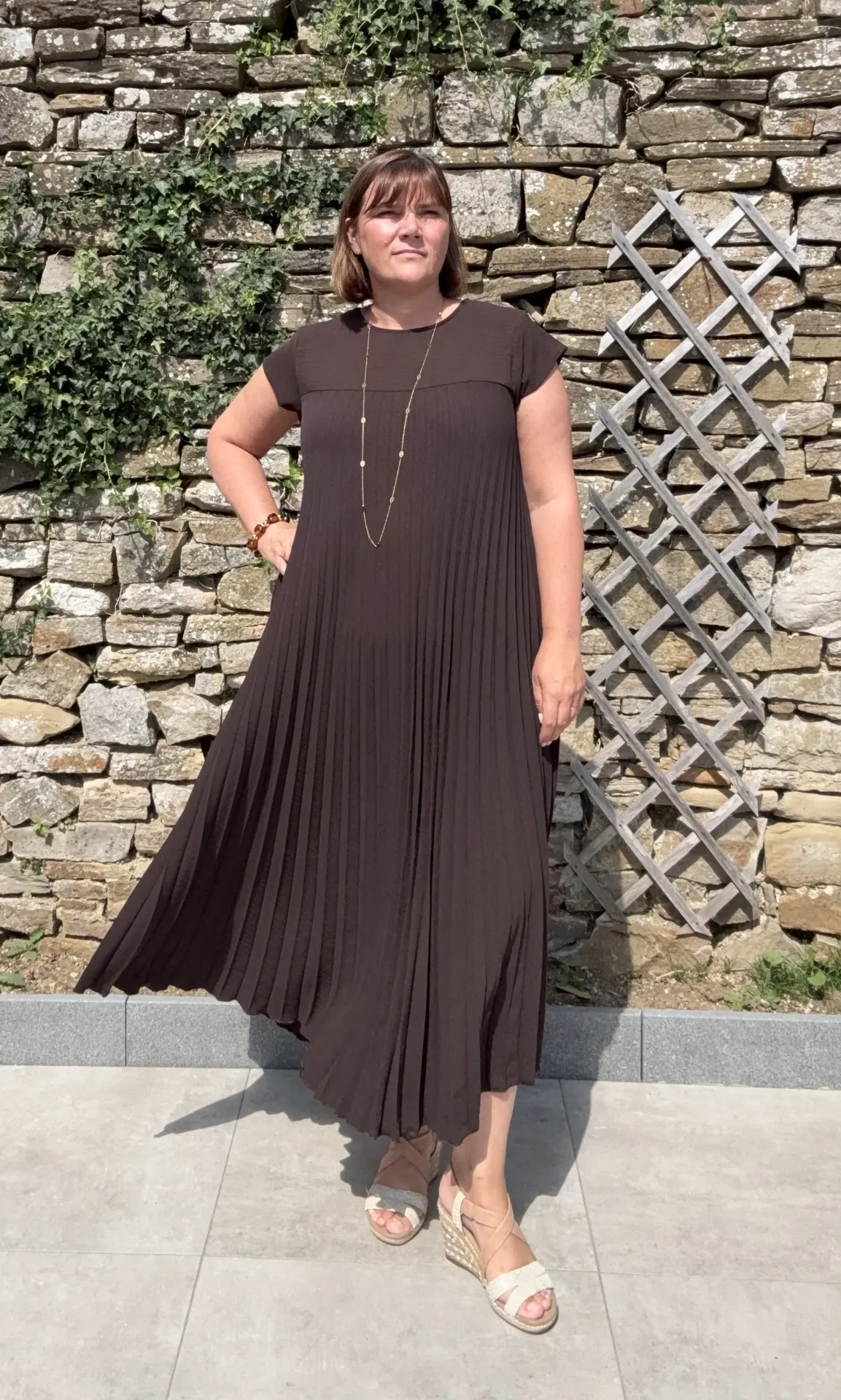 Robe longue plissée (Noir)